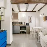 Charming Studio Historical Center Of Strasbourg